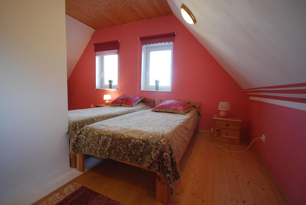 Hotel Ida Majutus Kuressaare Habitación foto